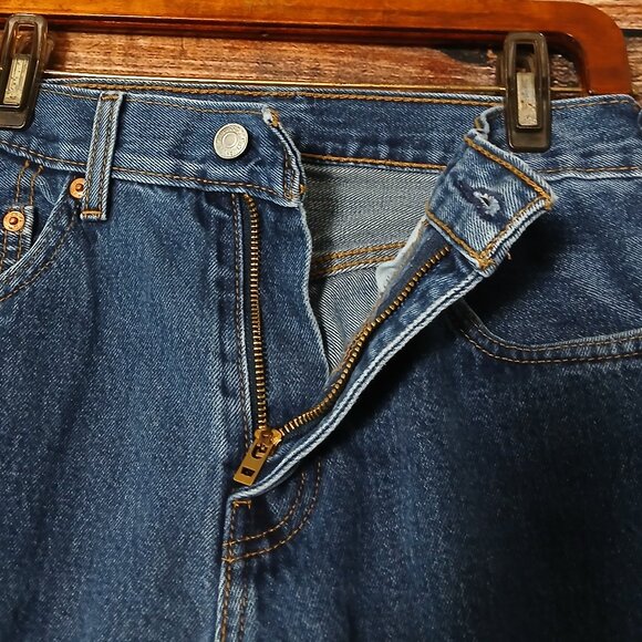 Levis Jeans 517 Mens 29X32 Boot Cut Dark Wash Blue Denim 100% Cotton Red Tab - Picture 6 of 9